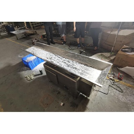 Fast reverse horizontal conveyor 8