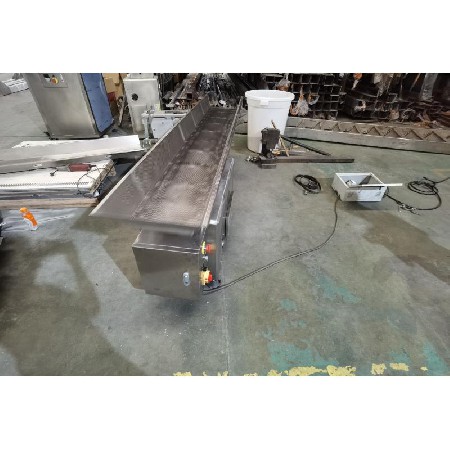 Fast reverse horizontal conveyor 6