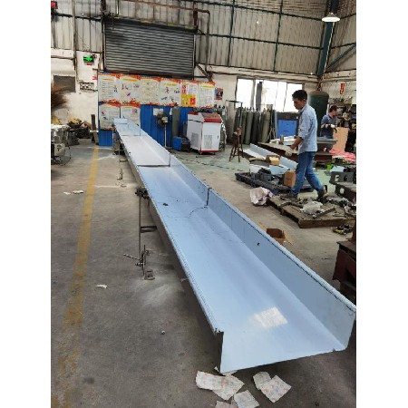 Fast reverse horizontal conveyor 1